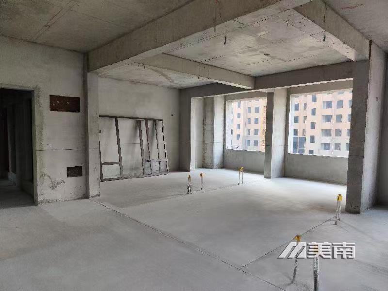 000081双语佳苑,132平米赔钱出售,仅售一周,78万