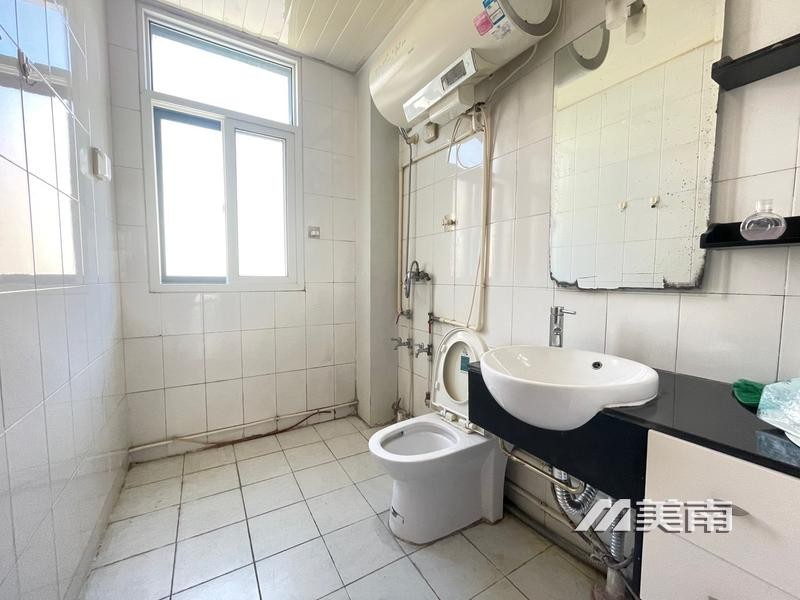 3双语小学实验中学学区,教育路十区,带学位,全明户型