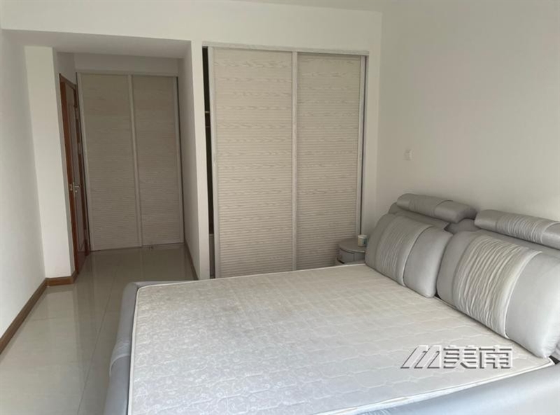 3福和居电梯房,精装少住三室,全明户型