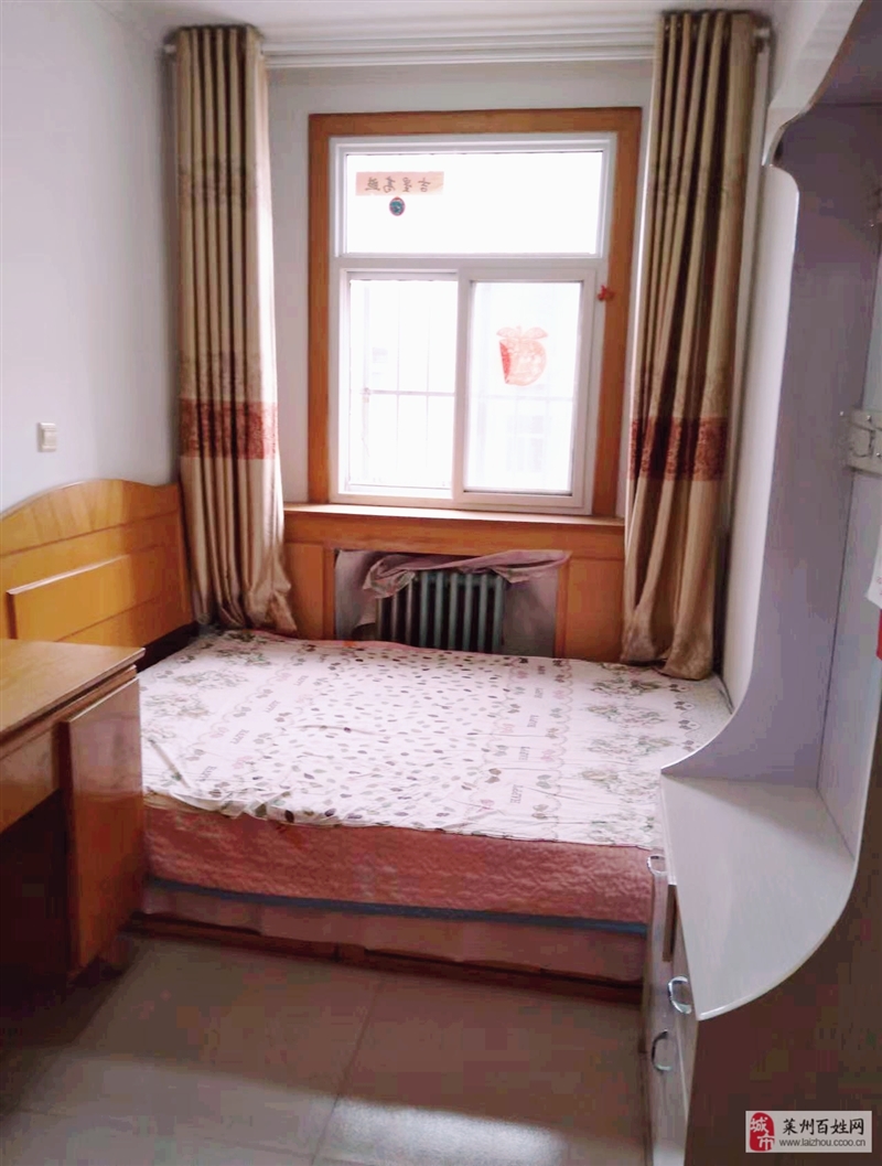 阳光商厦2室 1厅 1卫1380元/月