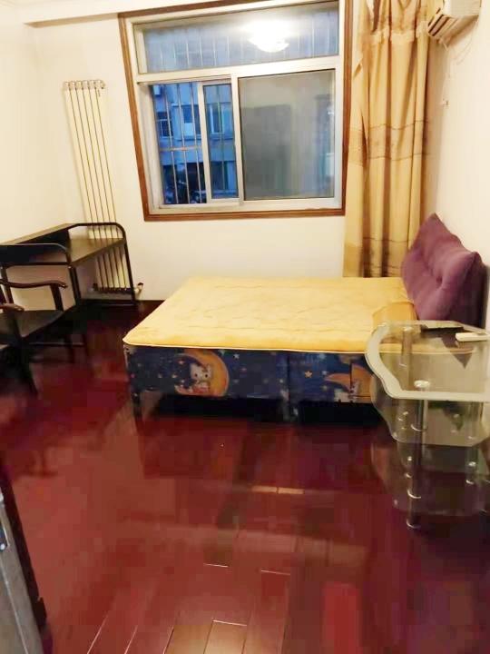 出租汇泉4楼 精装 拎包入住