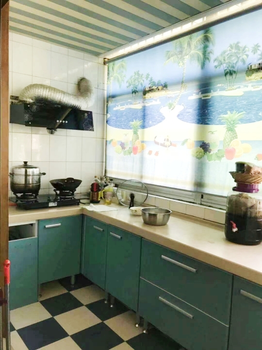 出租汇泉4楼 精装 拎包入住