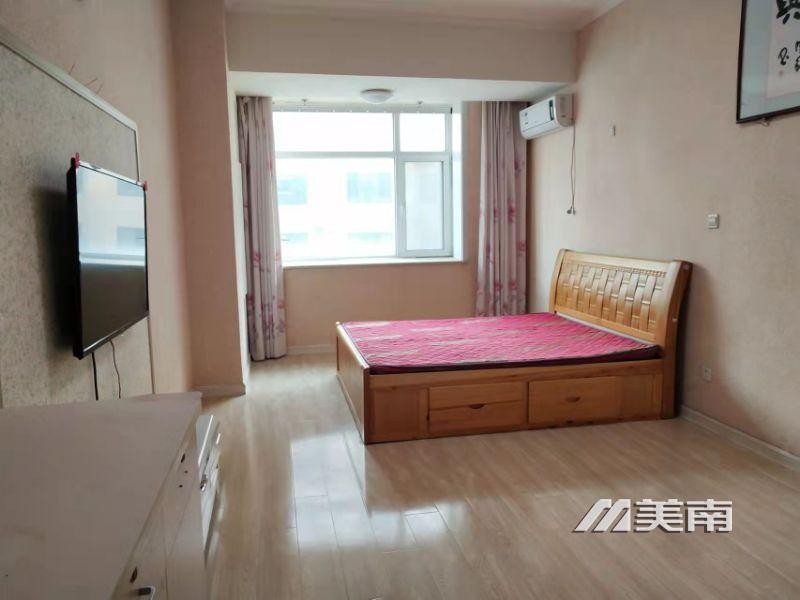 一小文峰学区房府东苑南向好楼层48平,一室一厅,仅瘦29万8