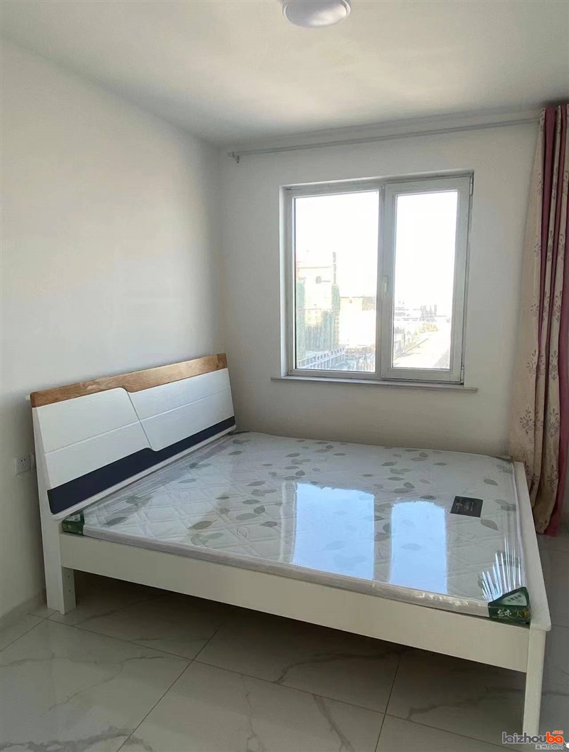 掖县公园北  恒隆电梯房 高层 全新出租