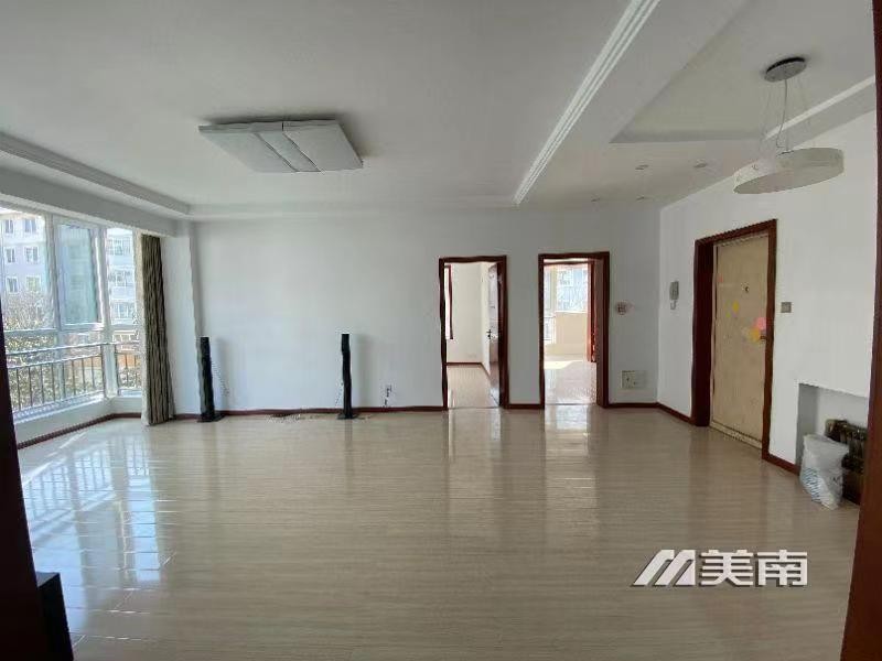 3云峰名苑2楼,房主降价急售,带车库仅售77万