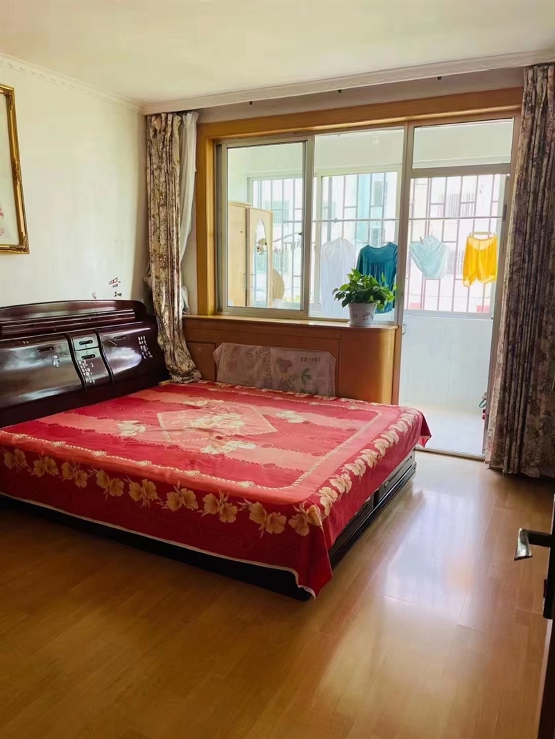3一小实验中学学区,教育路小区低楼层,卫生间带窗