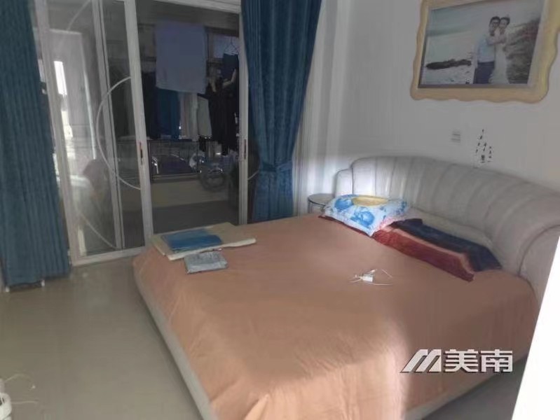 3双语学区汇泉花园电梯房,精装三室,框架地暖
