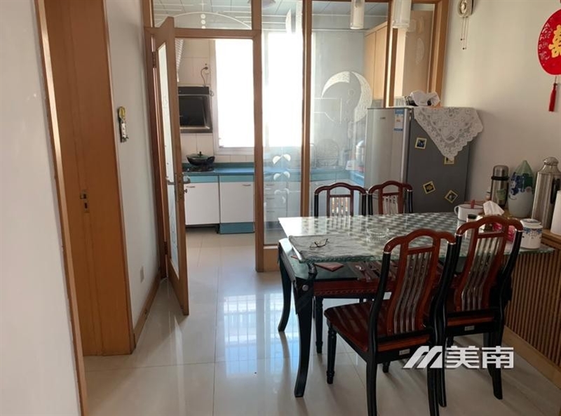 3急售!教育路八区1楼,精装三室,仅售59万8