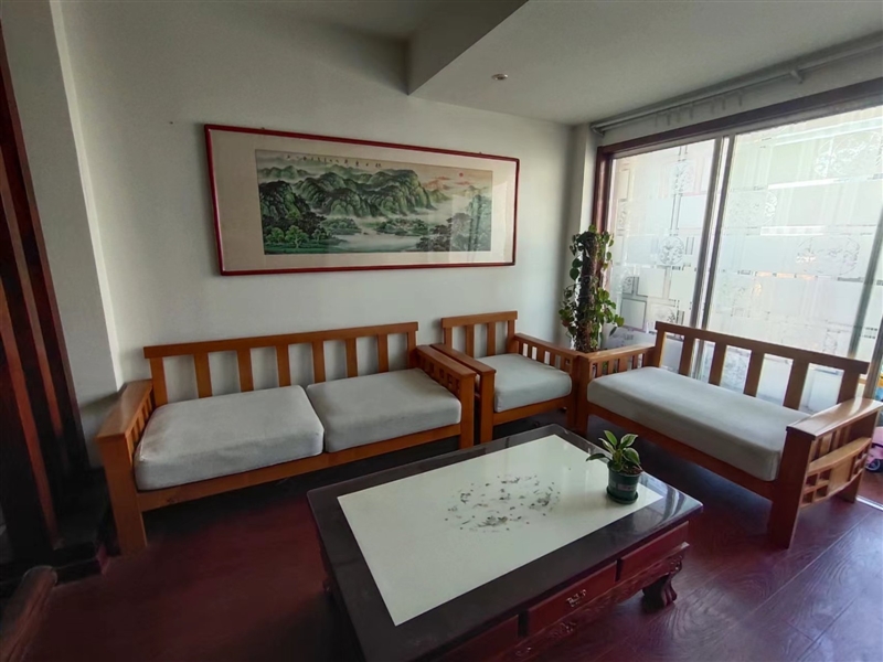 3急售半岛龙庭顶加阁 买一层送一层,纯实木装修