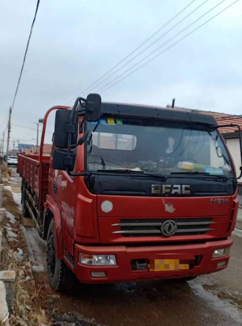 东风多利卡 平板车 国4