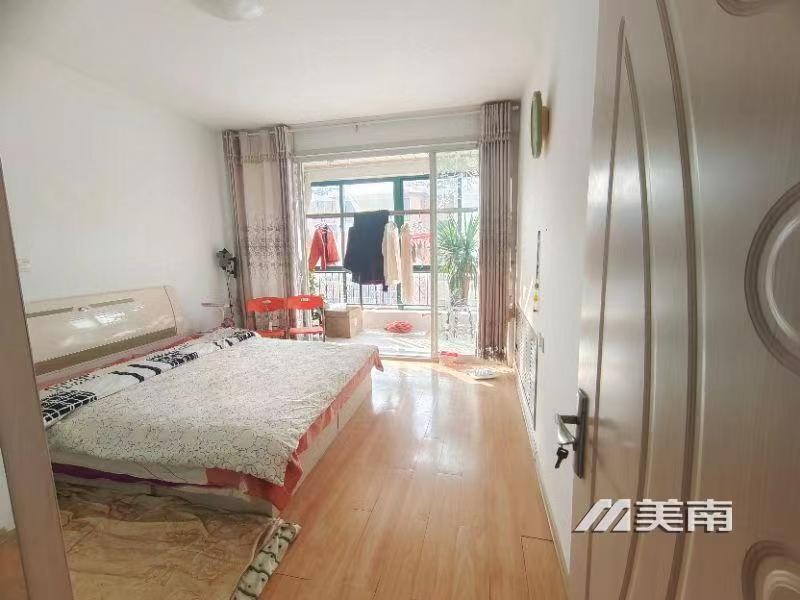 3双实验学区,框架地暖,精装三室,仅售64万8