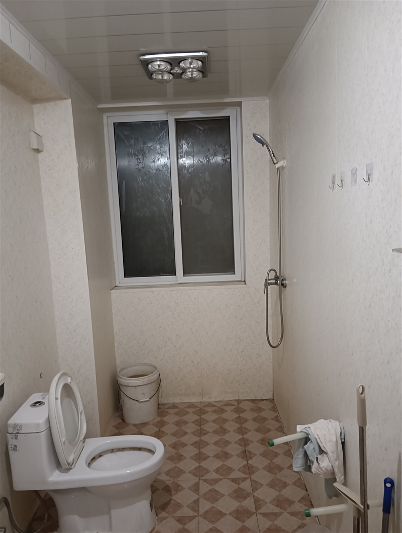 西郎埠村正昕楼房出租