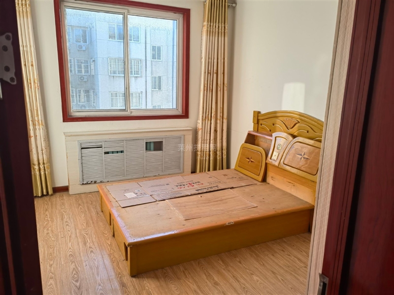 城东,东苑新区,精装修,带家具家电,拎包入住