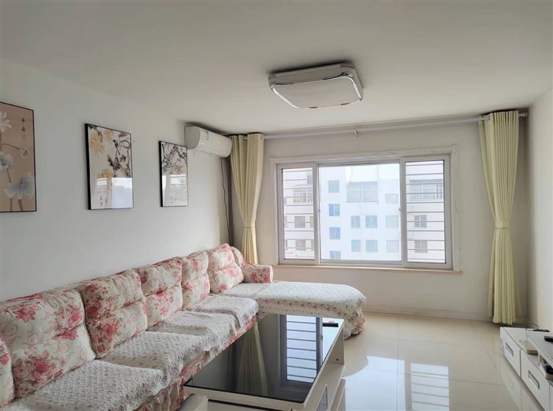 000055明苑西区电梯房  126平  三室两厅一卫  拎包入住 2600元