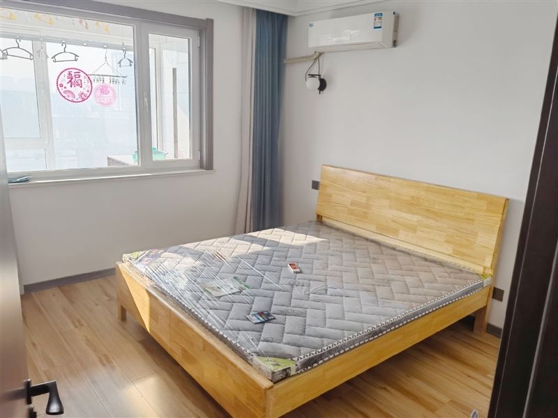 瑞莱首府,三室两厅两卫精装住宅出租