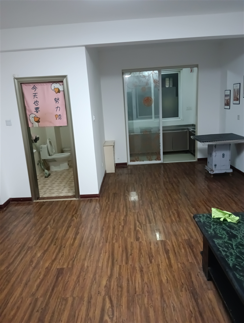 西郎子埠正昕苑楼房出租