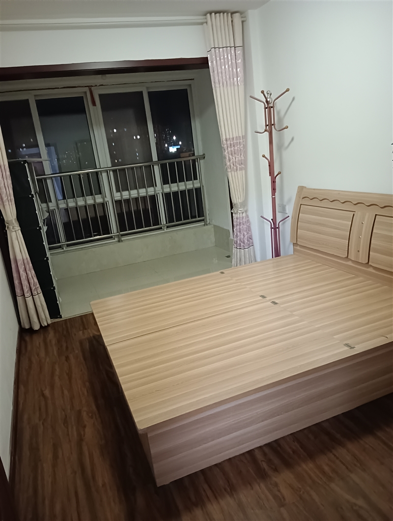 西郎子埠正昕苑楼房出租