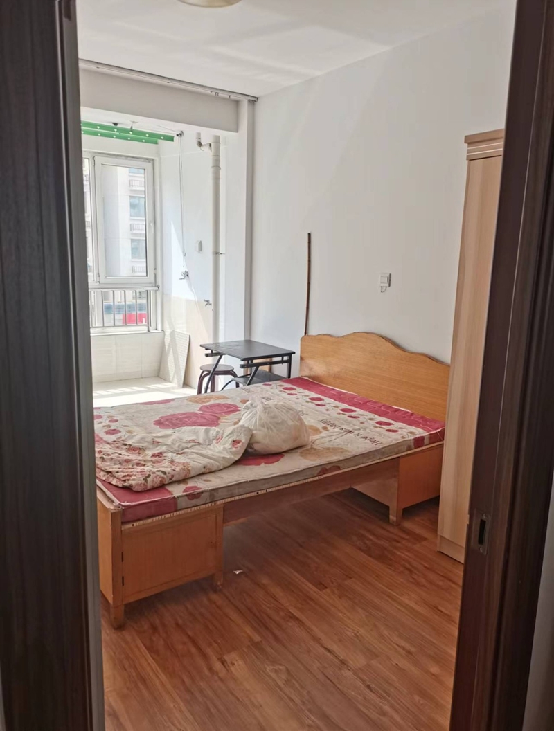 双语附近,阳光郁景,精装修,带家具家电,拎包入住