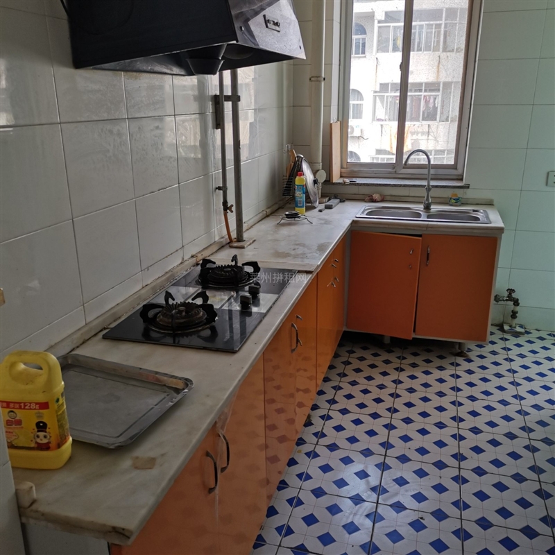 城北,开建小区,精装修,带家具家电,拎包入住