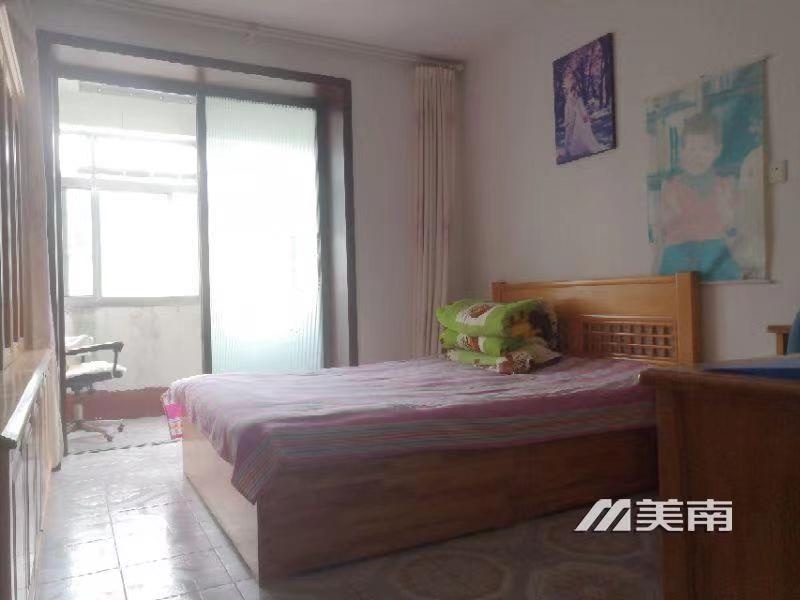000323,双实验学区,北小区,82平加8平,学位未用,55万