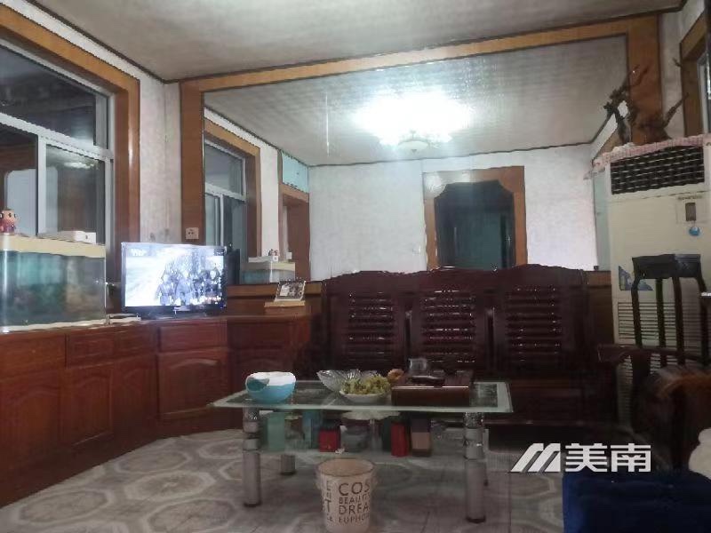 000323,双实验学区,北小区,82平加8平,学位未用,55万