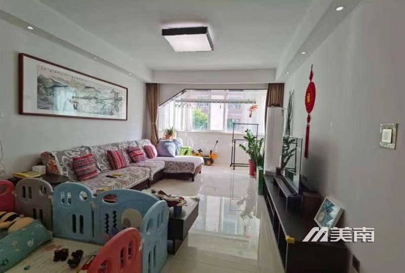 001635急售城东好房,明珠花苑, 框架地暖, 低楼层,128平三室两厅两卫 精装修,南向客厅!带