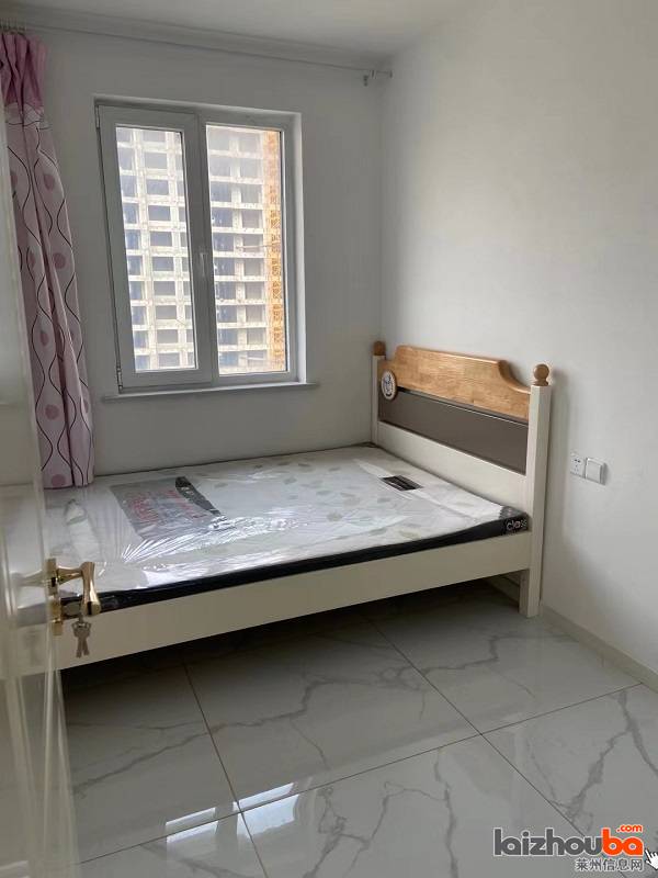 急租! 高层  精装电梯房 全新出租 带地下停车位