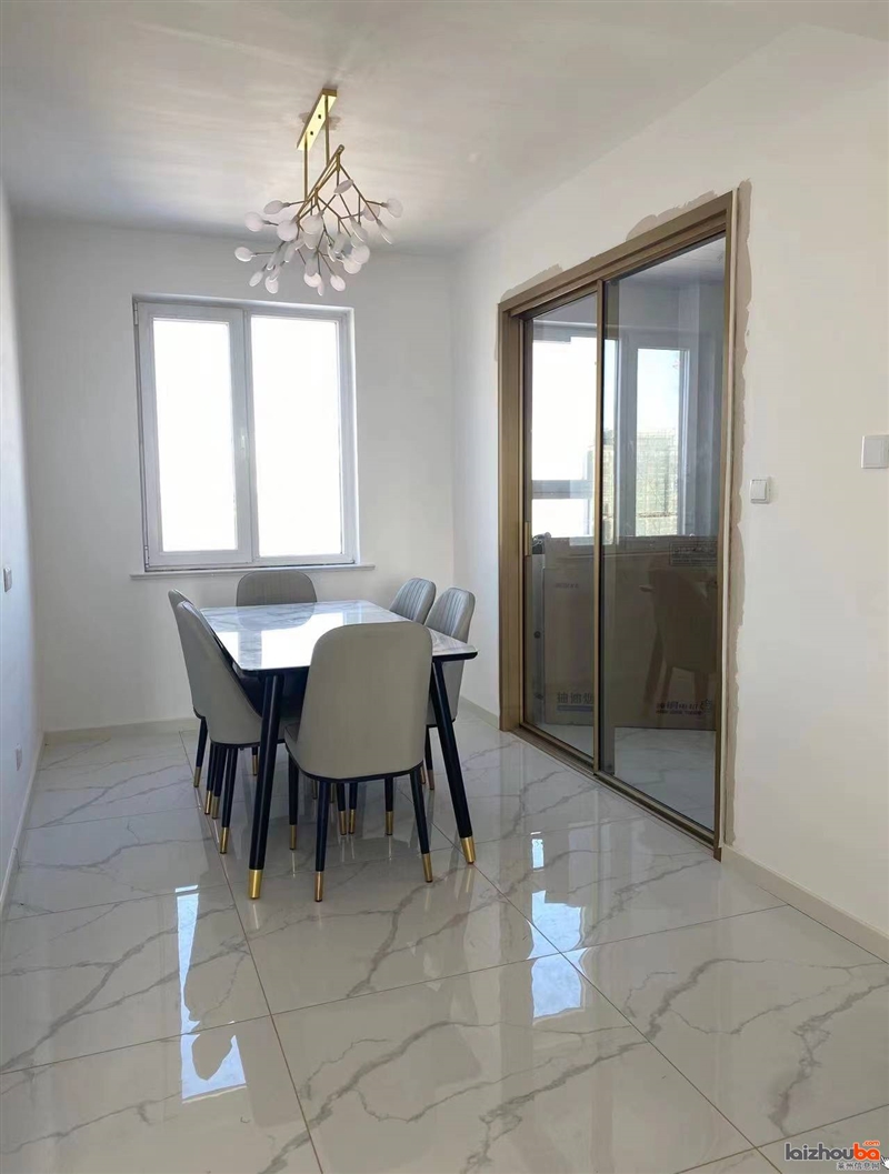 急租! 高层  精装电梯房 全新出租 带地下停车位