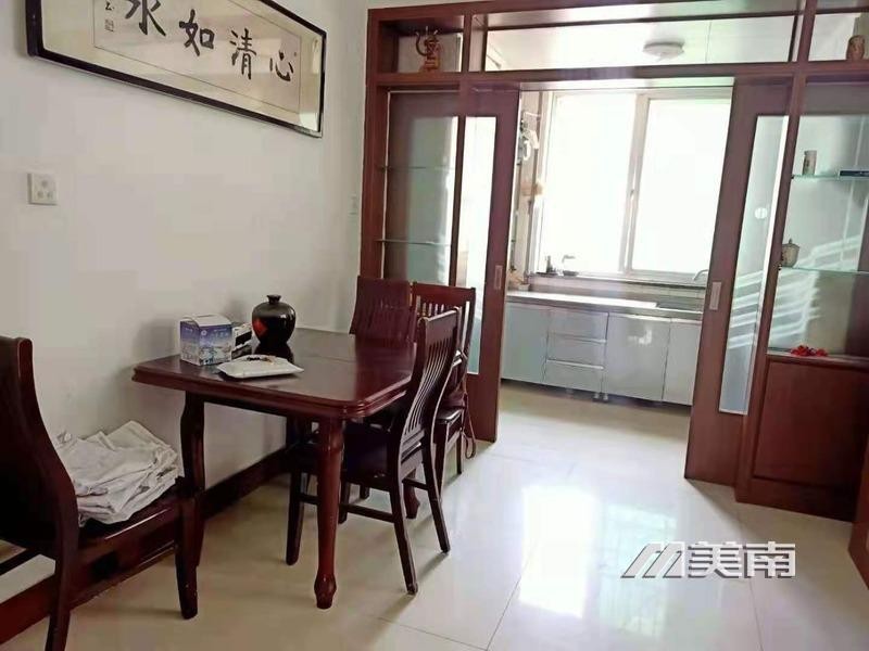 教育路九区三楼,学位未用,证满五唯一,带部分家具家电