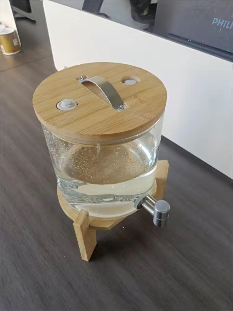 高硼硅玻璃可乐桶,凉水壶带龙头大容量