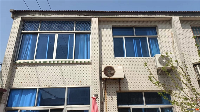 出售东庄头新村大产权2层楼