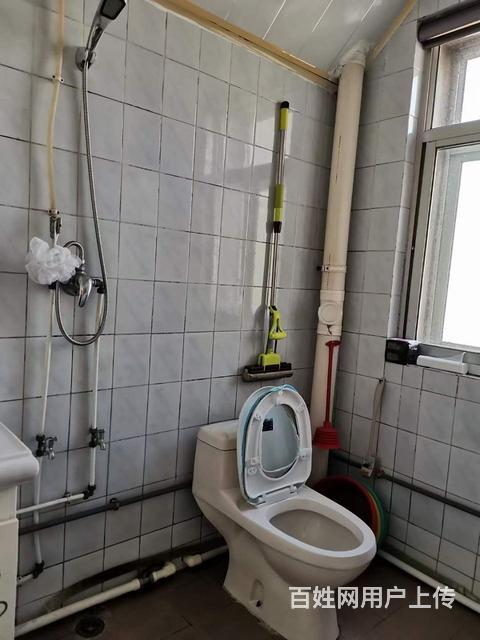 粮建小区
