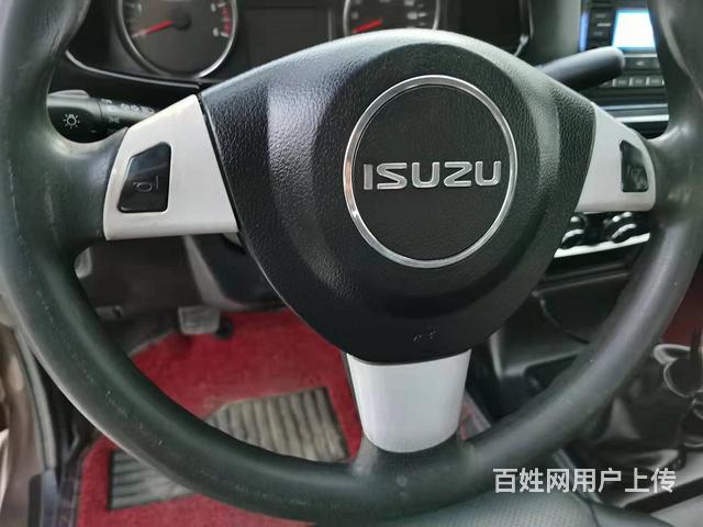 准2016年五十铃四驱柴油皮卡