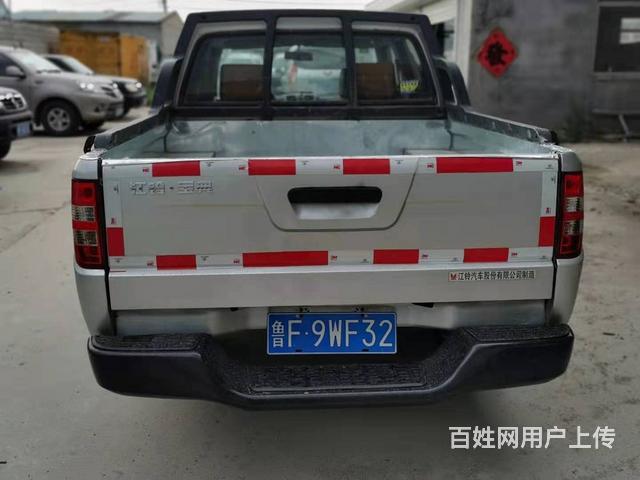 2017年新款江铃宝典柴油皮卡