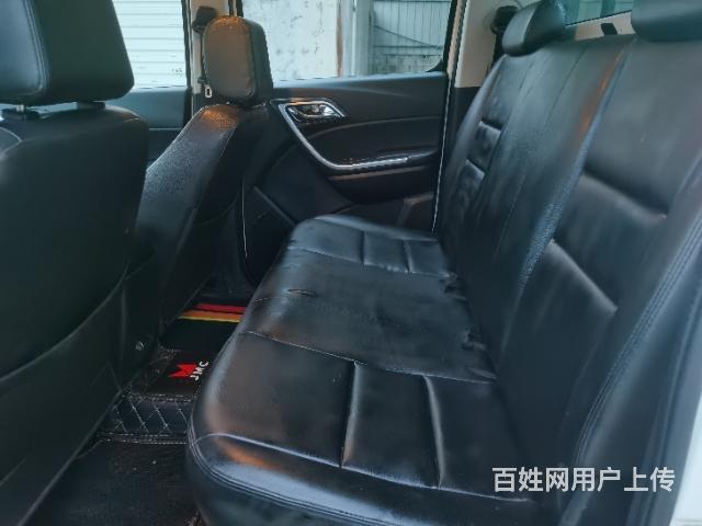 四驱柴油江铃域虎7豪华版皮卡