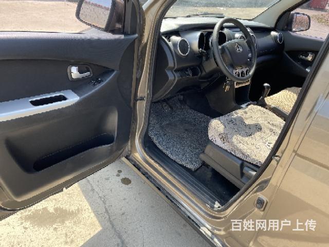 17年绝版高配长安面包车