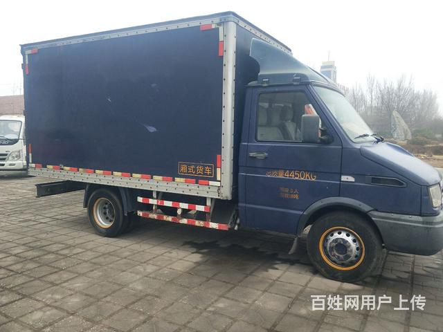 15年依维柯厢车,玻璃钢箱,刚入保险