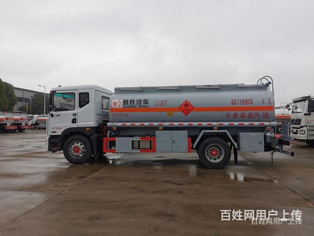 烟台国六东风D9油罐车拉10吨不超重可分期
