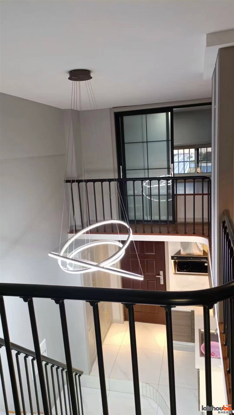 瑞莱城市广场高端精装Loft公寓低价出售
