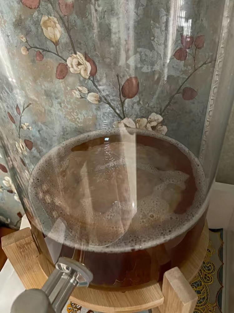 高硼硅玻璃凉水壶带龙头大容量,可以泡酒,可以调酒