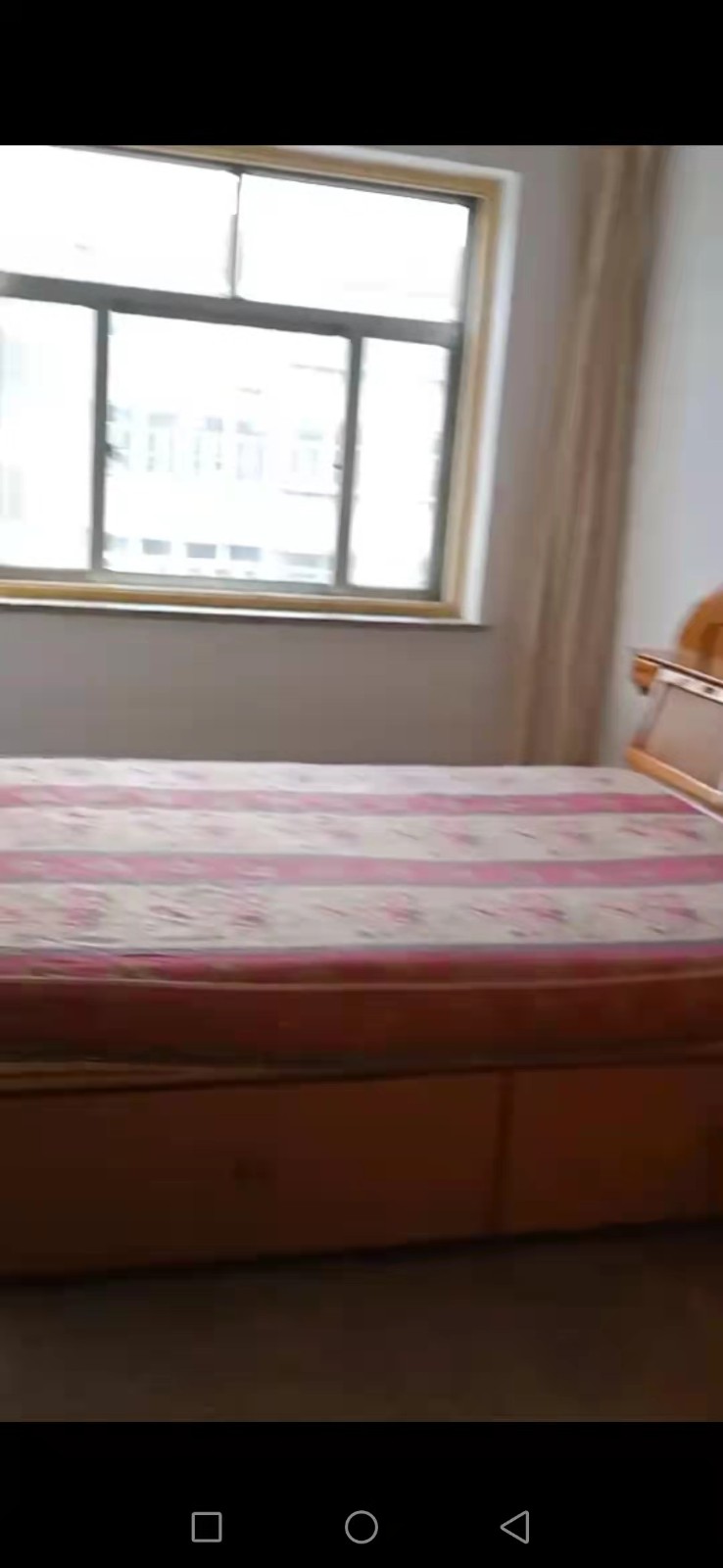 双语学校附近,精装修,带家具家电,拎包入住