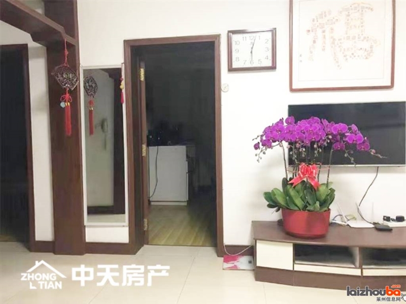 01198东苑小区,黄金低楼层,三室格局,邻近新一中,临近掖县公园