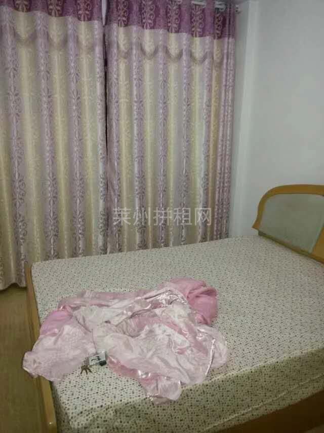 人民医院附近,云峰名苑,精装修,带家具家电,拎包入住