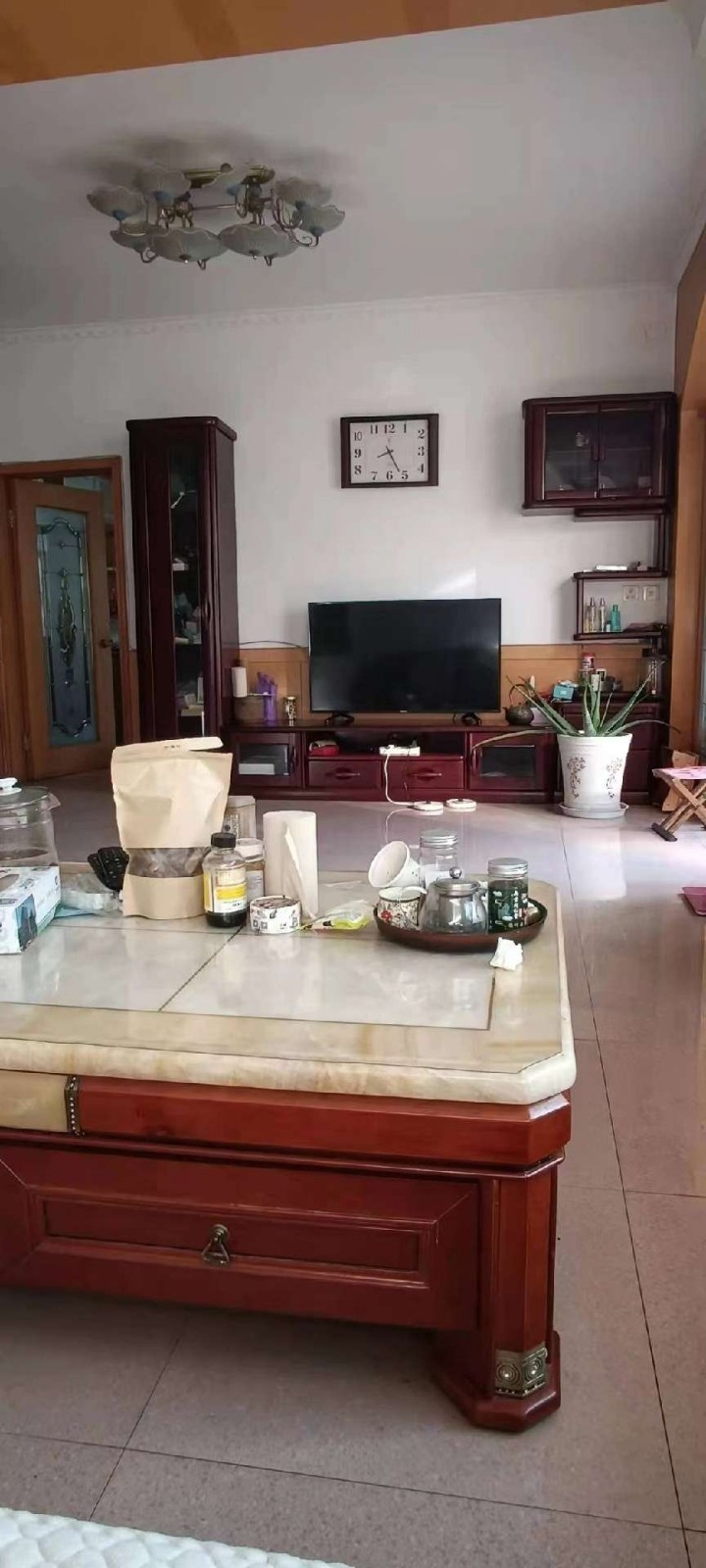 东庄头实验中学三间把头二层楼,可步行上学!