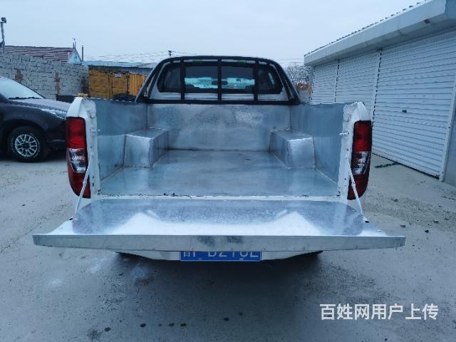 2018年四驱柴油加长版江铃域虎皮卡
