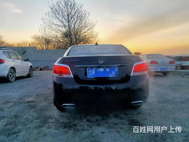 别克 君越 2012款 2.4 SIDI 手自一体 舒适天窗