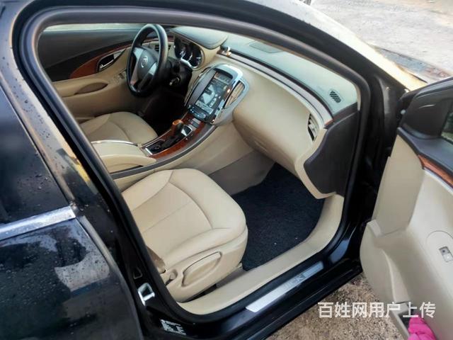 别克 君越 2012款 2.4 SIDI 手自一体 舒适天窗