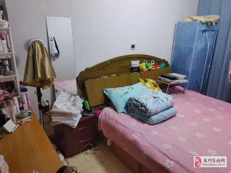 福庆苑3室 2厅 1卫500元/月