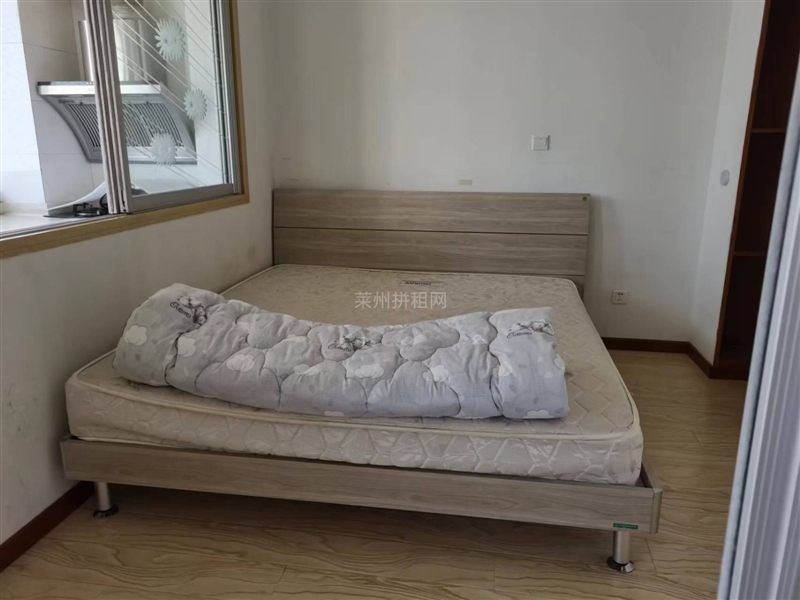 老百大附近,带地下车位,精装电梯房,带家具家电,拎包入住