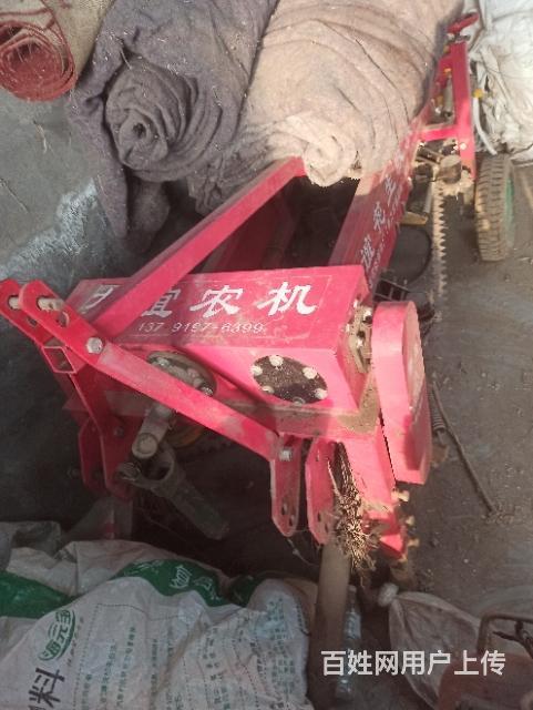 出售花生收获机